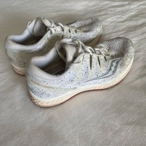 Saucony Everun Running Shoes